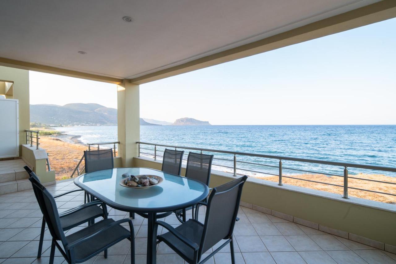 Spacious Beachfront Maisonettes With Stunning Views & A Private Beach Monemvasía المظهر الخارجي الصورة