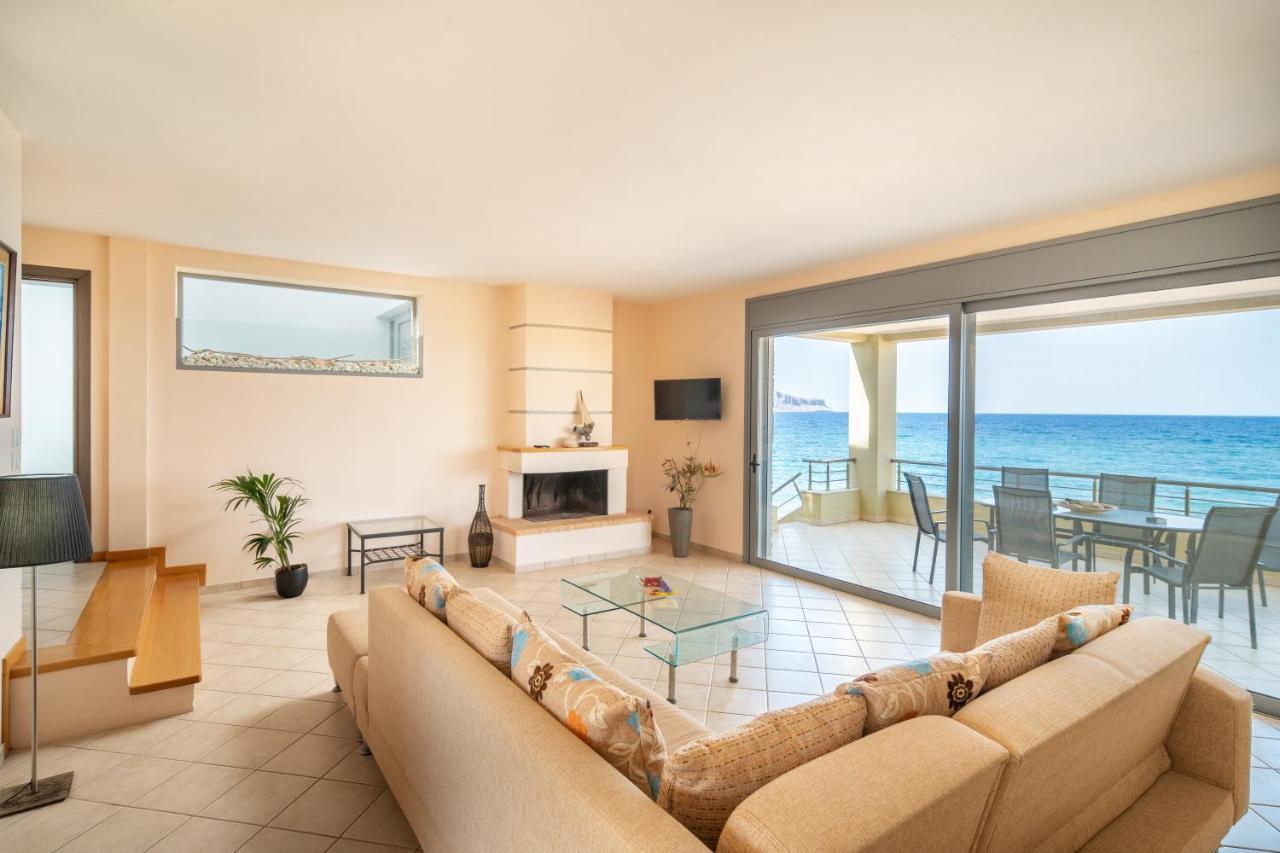 Spacious Beachfront Maisonettes With Stunning Views & A Private Beach Monemvasía المظهر الخارجي الصورة
