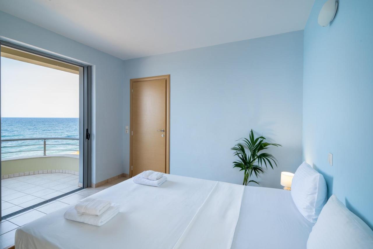 Spacious Beachfront Maisonettes With Stunning Views & A Private Beach Monemvasía المظهر الخارجي الصورة
